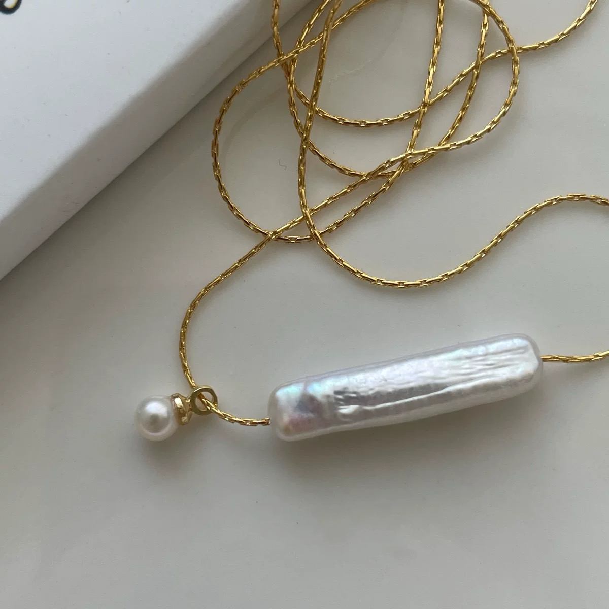 Élancé Baroque Freshwater Pearl Necklace