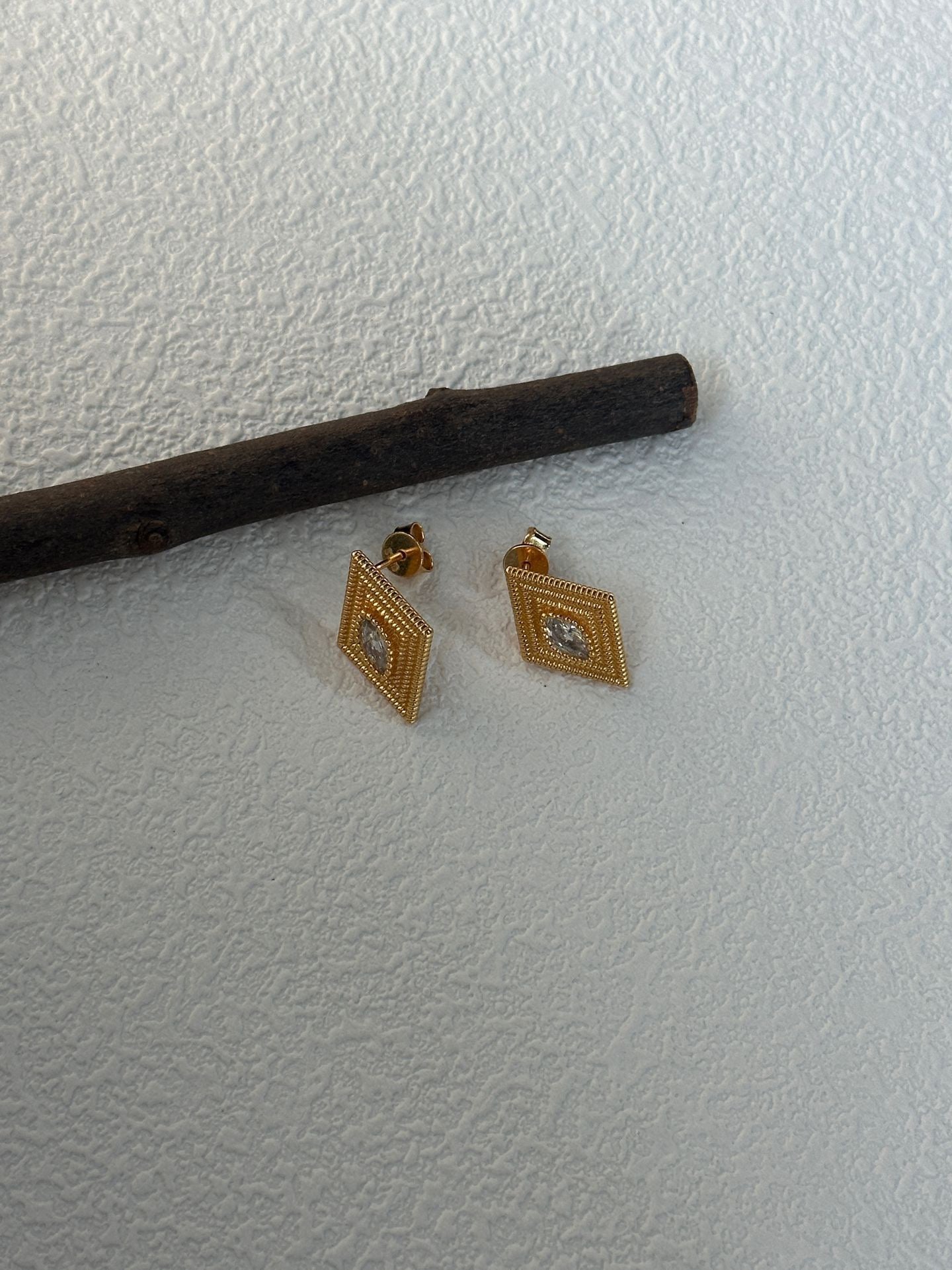 Astra Eye 18K Gold Stud Earrings