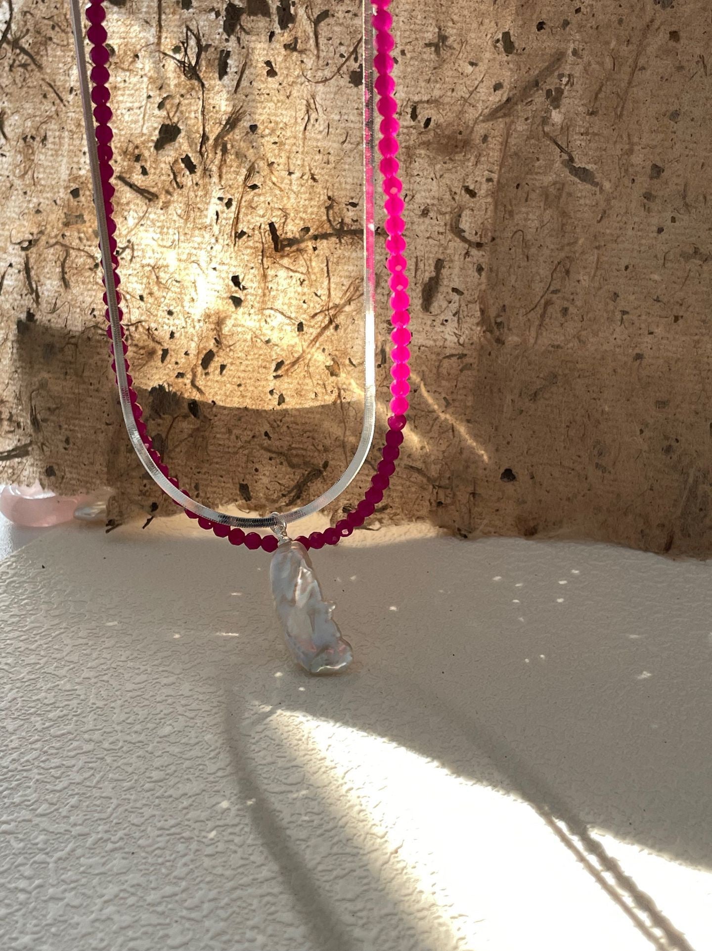 Tide Curve Necklace – Baroque Freshwater Pearl on Serpentine Sterling Silver Chain