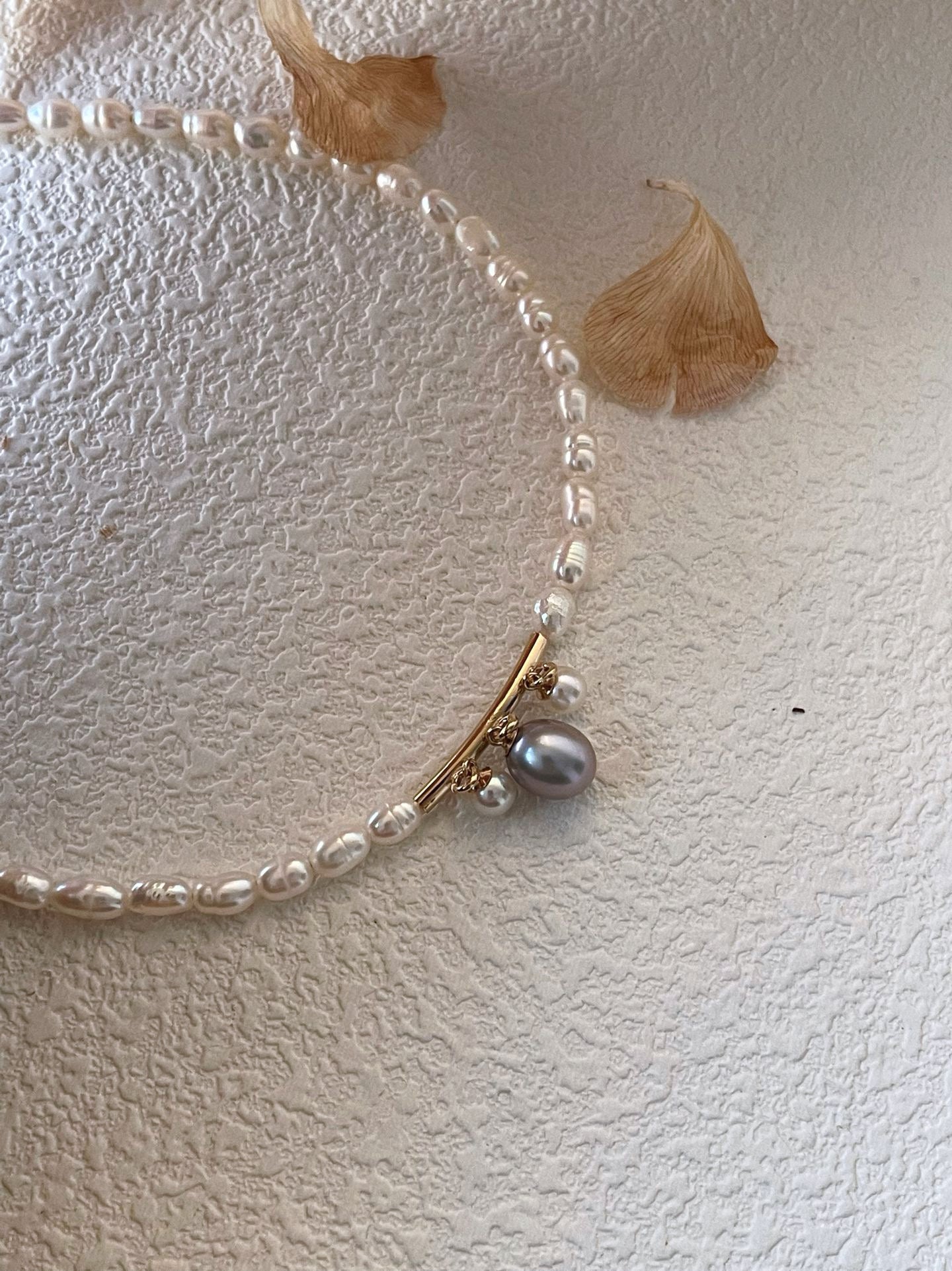 Regina Petite – Baroque Pearl Miniature Queen Necklace in 14K Gold-Fill